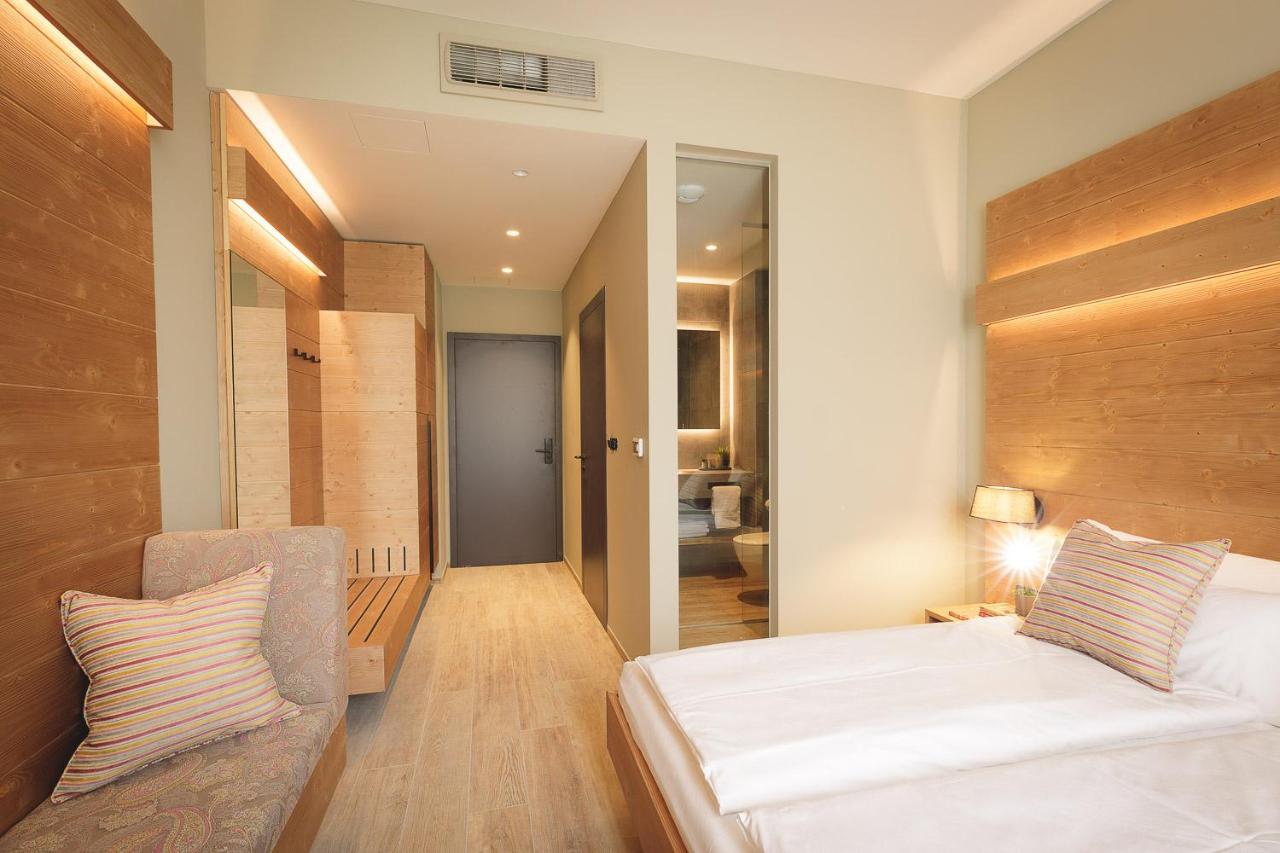 Boutique Hotel Sunrose 7 - Gourmet & Spa (Adults Only) Бохінь Екстер'єр фото